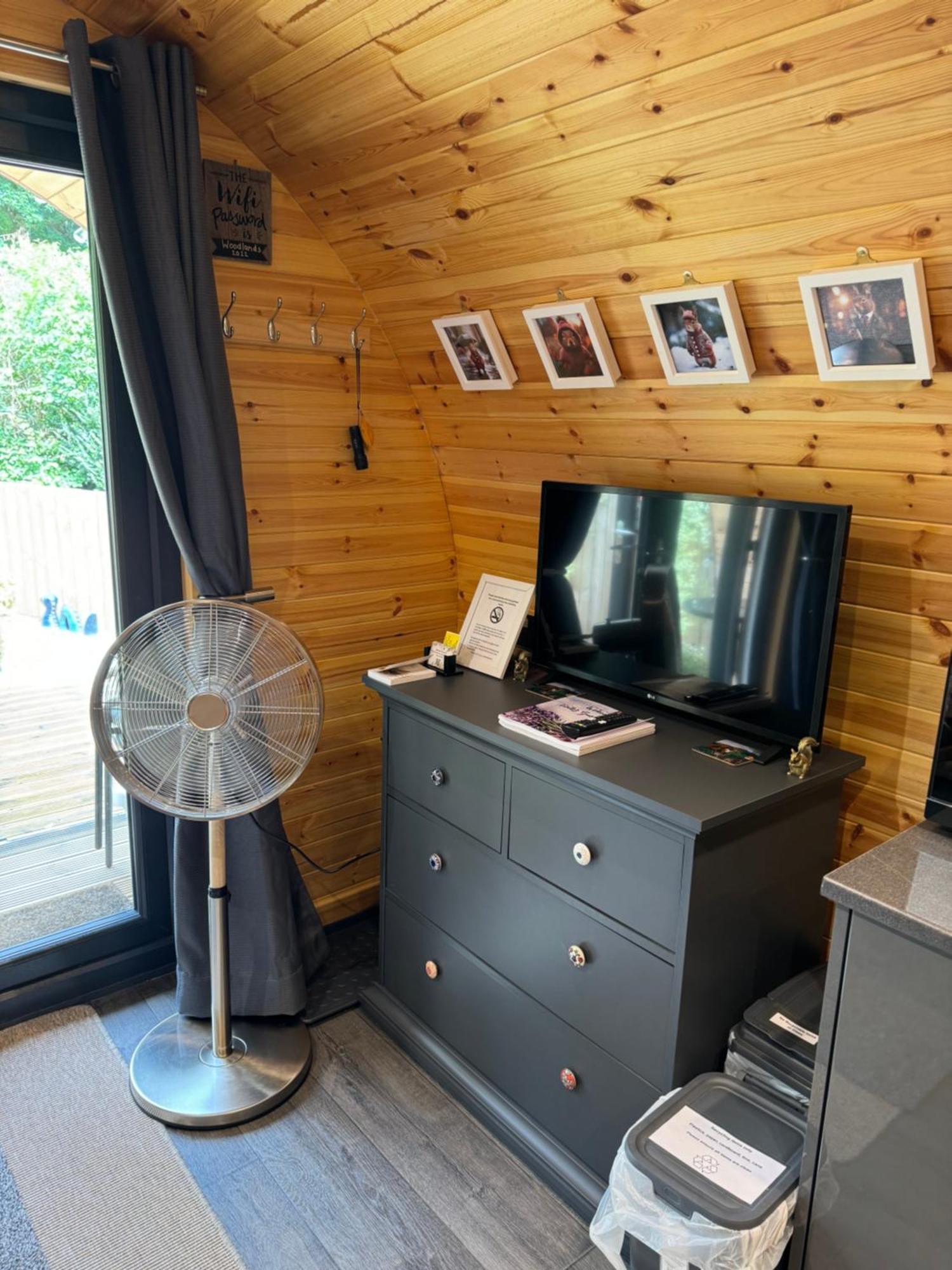 Hotel Loch Ness Woodland Pods Drumnadrochit Zewnętrze zdjęcie